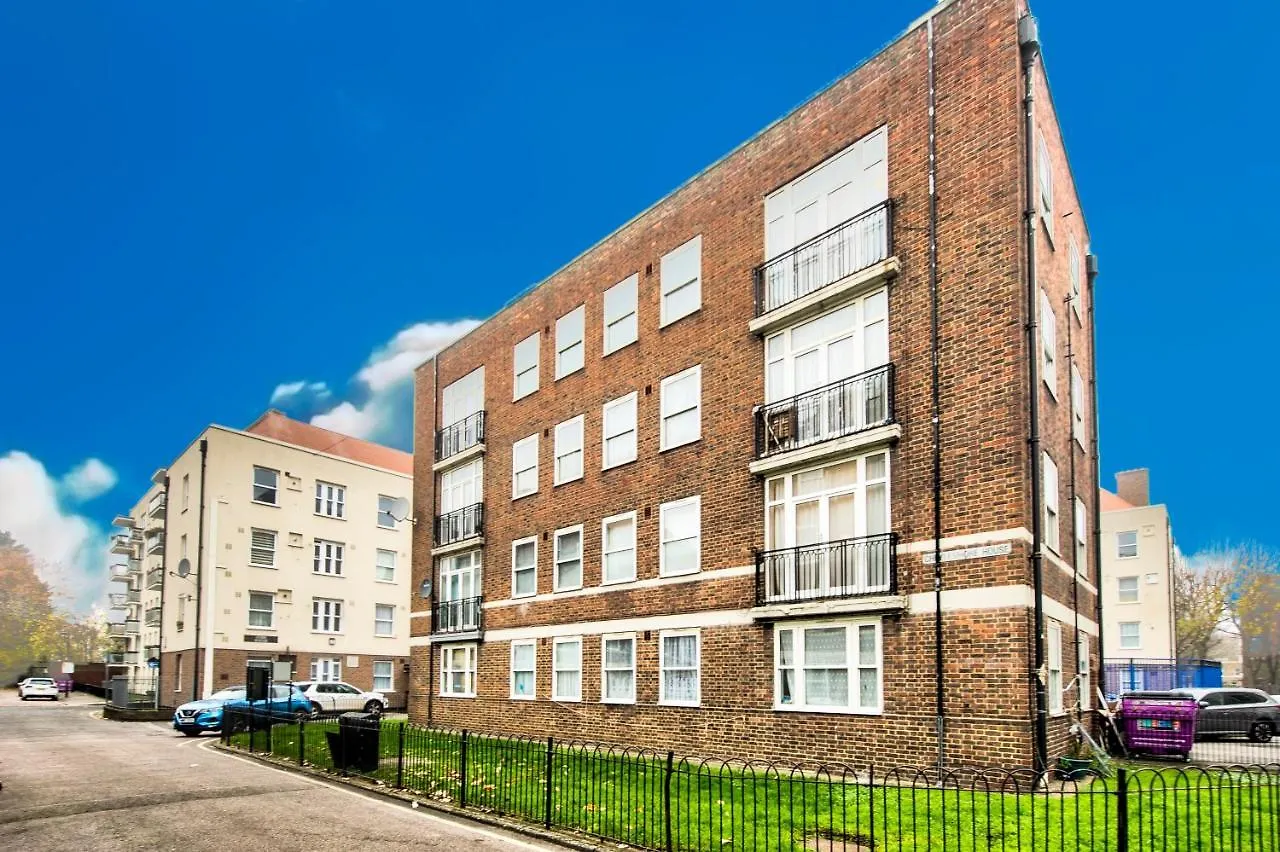 New Stylish Flat In The Heart Of Shoreditch London